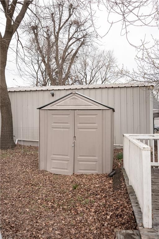 712 E Jackson N/A — photo 34