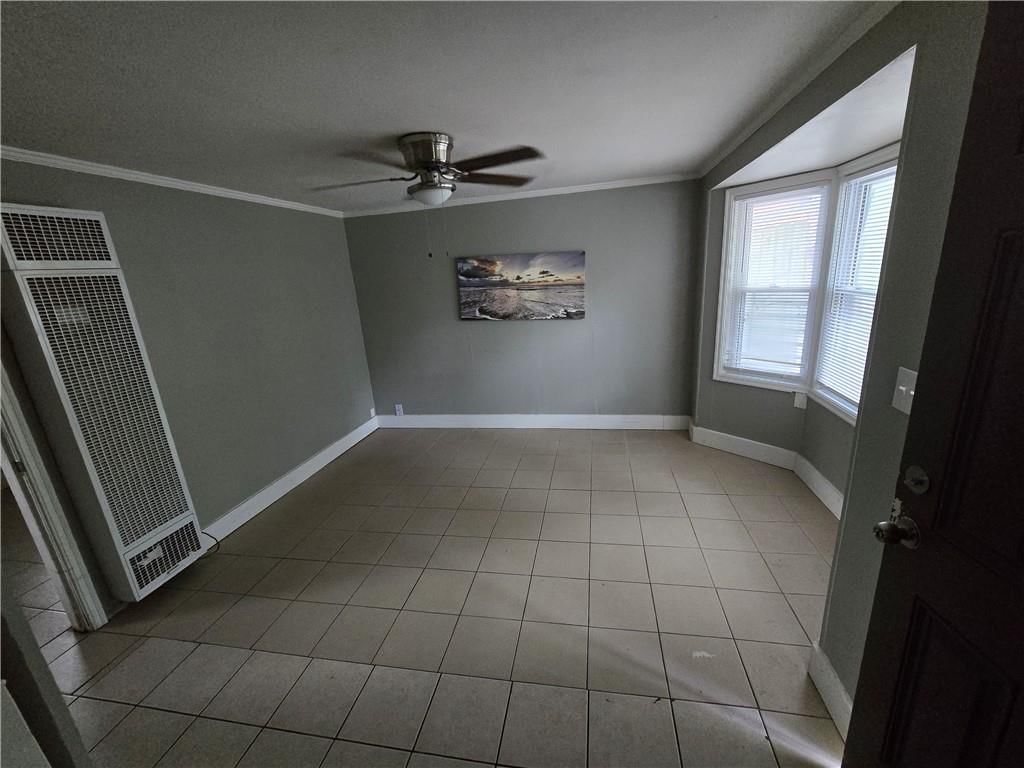 105 S Crysler Avenue — photo 8