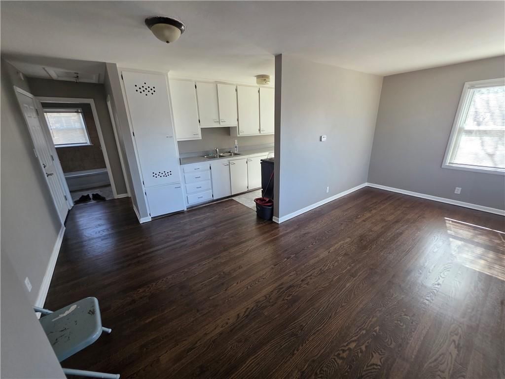 105 S Crysler Avenue — photo 15