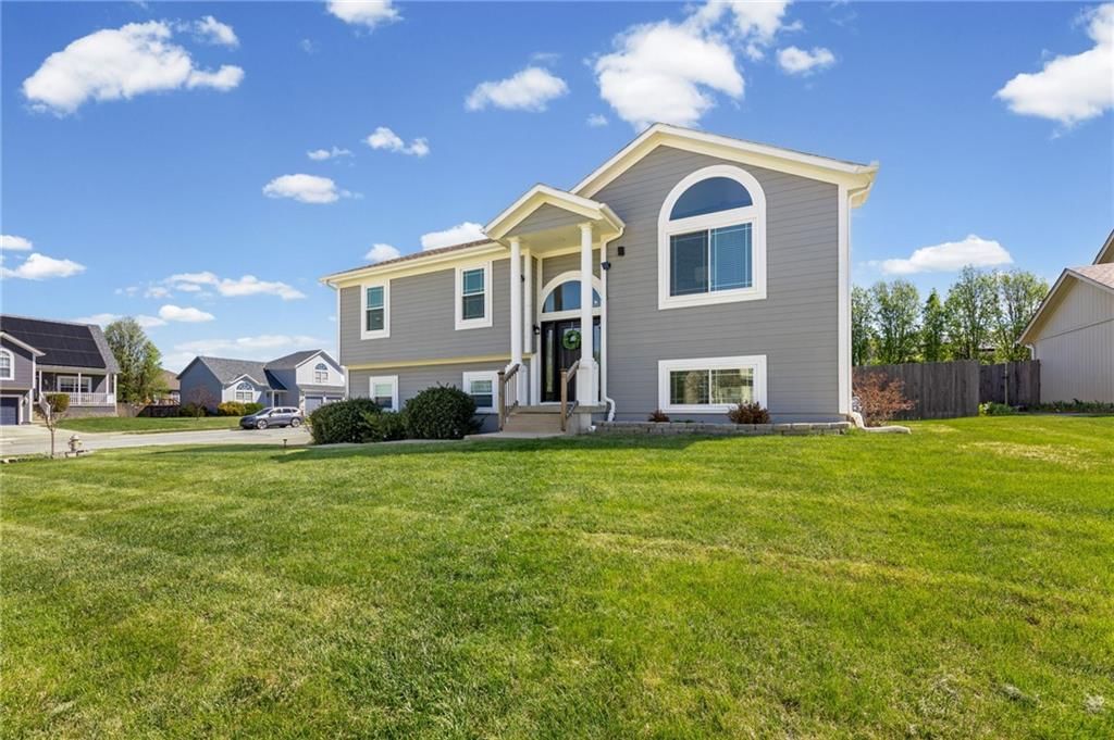 715 MADISON CREEK Court — photo 2