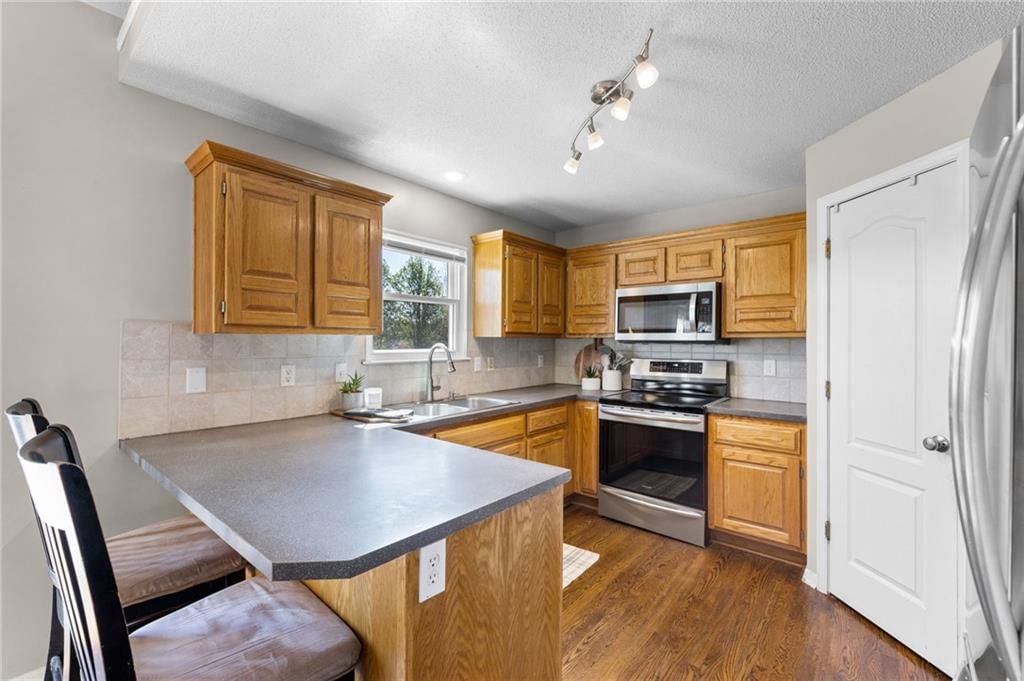 715 MADISON CREEK Court — photo 9