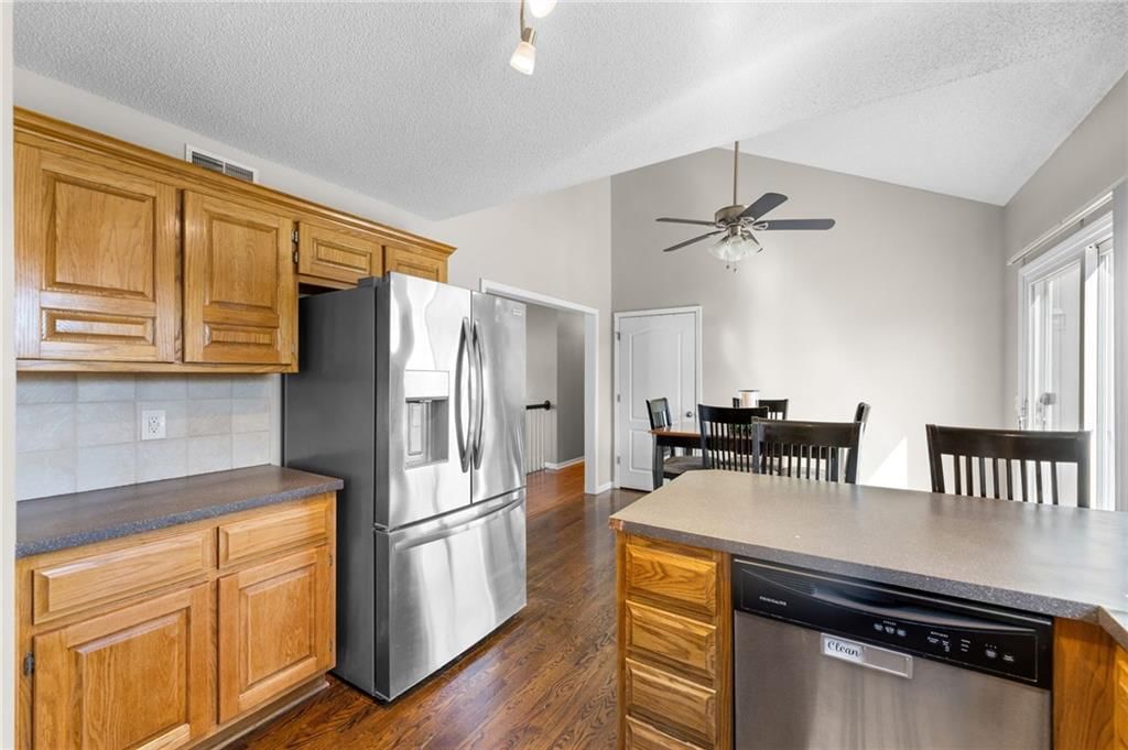 715 MADISON CREEK Court — photo 12