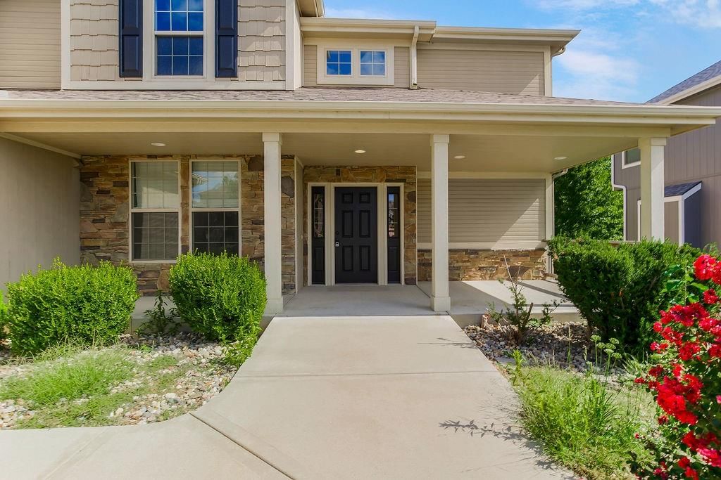 875 Clearview Drive — photo 3