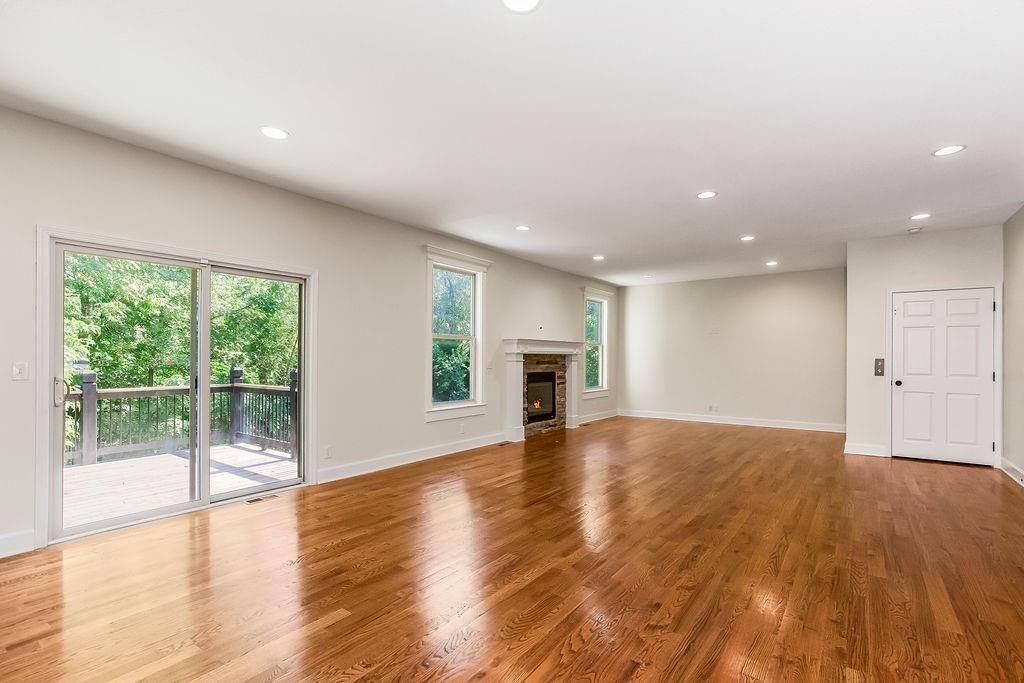 875 Clearview Drive — photo 9