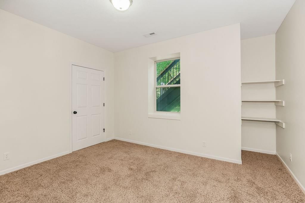 875 Clearview Drive — photo 38