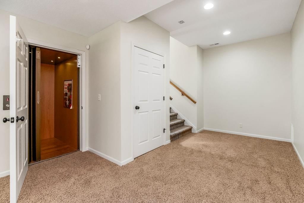 875 Clearview Drive — photo 43