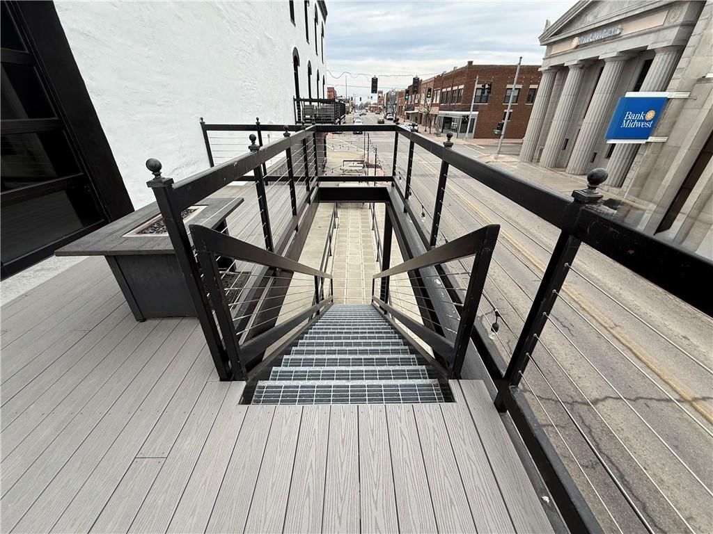 101 E 4th Street — photo 64