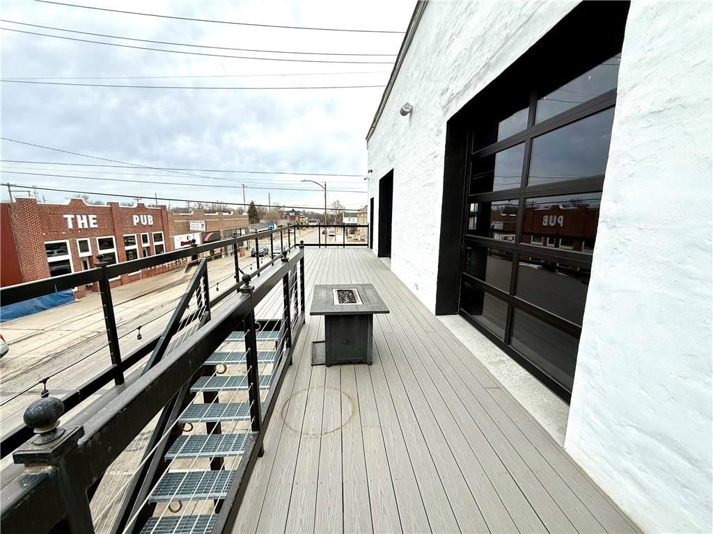 101 E 4th Street — photo 68