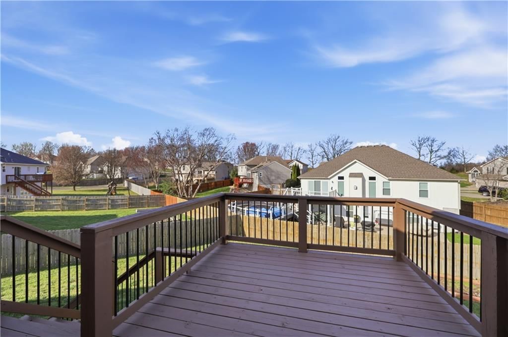 8728 N Arcola Court — photo 6