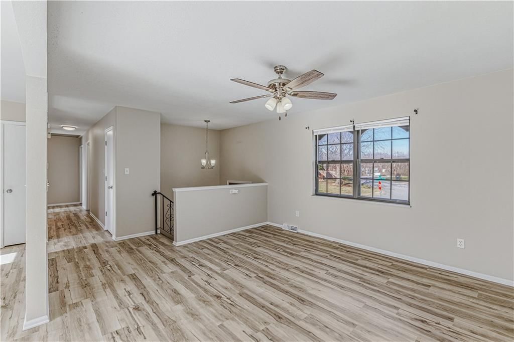 16901 E 3rd Street — photo 5