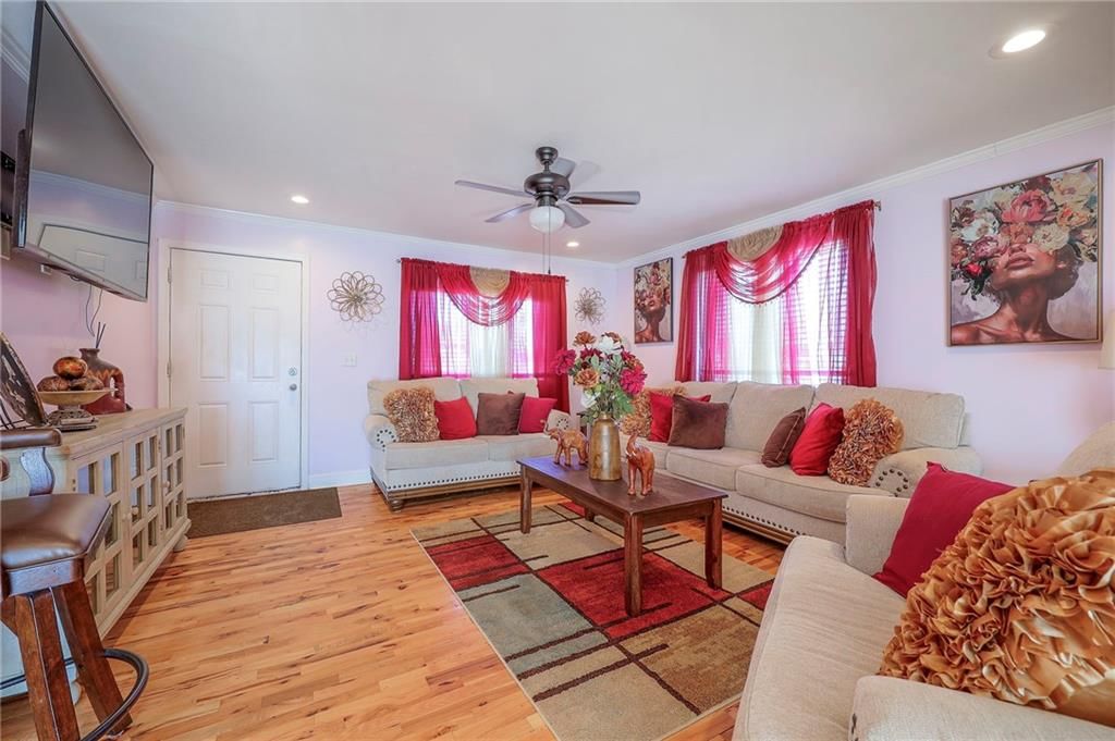 3423 Yecker Avenue — photo 8