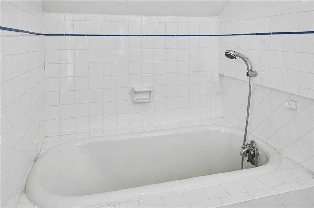5212 W 57th Terrace — photo 53