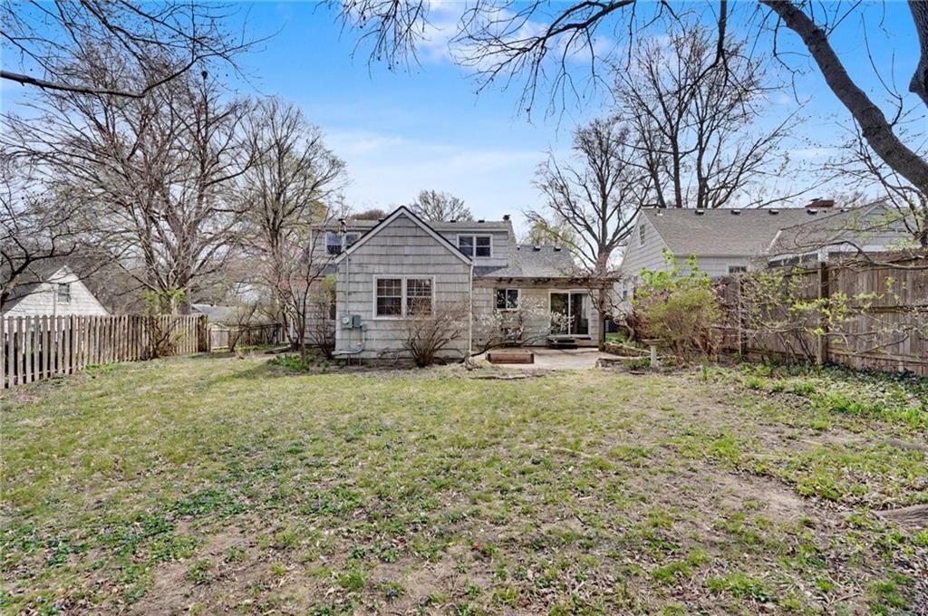 5212 W 57th Terrace — photo 68