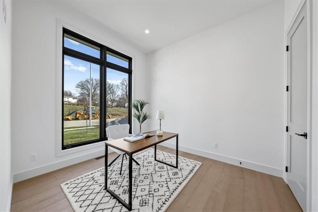 2611 NW 84th Terrace — photo 4