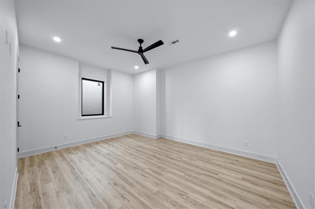 2611 NW 84th Terrace — photo 37