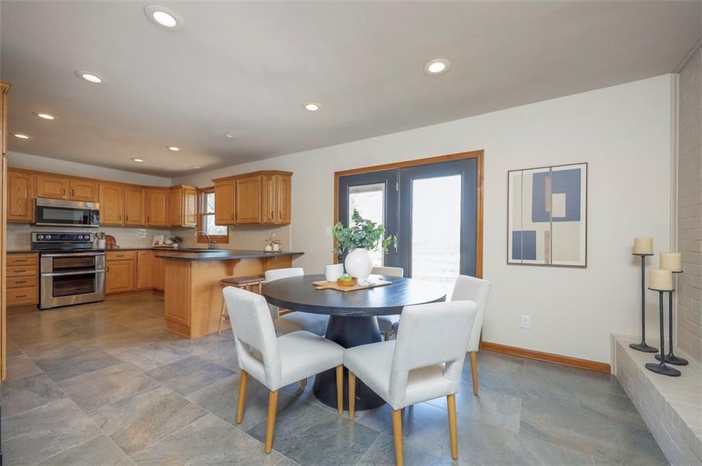 10923 Lydia Avenue — photo 9