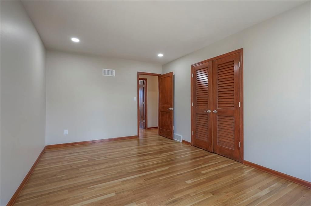 10923 Lydia Avenue — photo 26