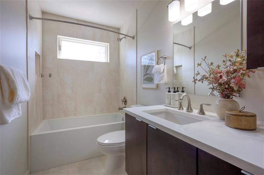 10923 Lydia Avenue — photo 27