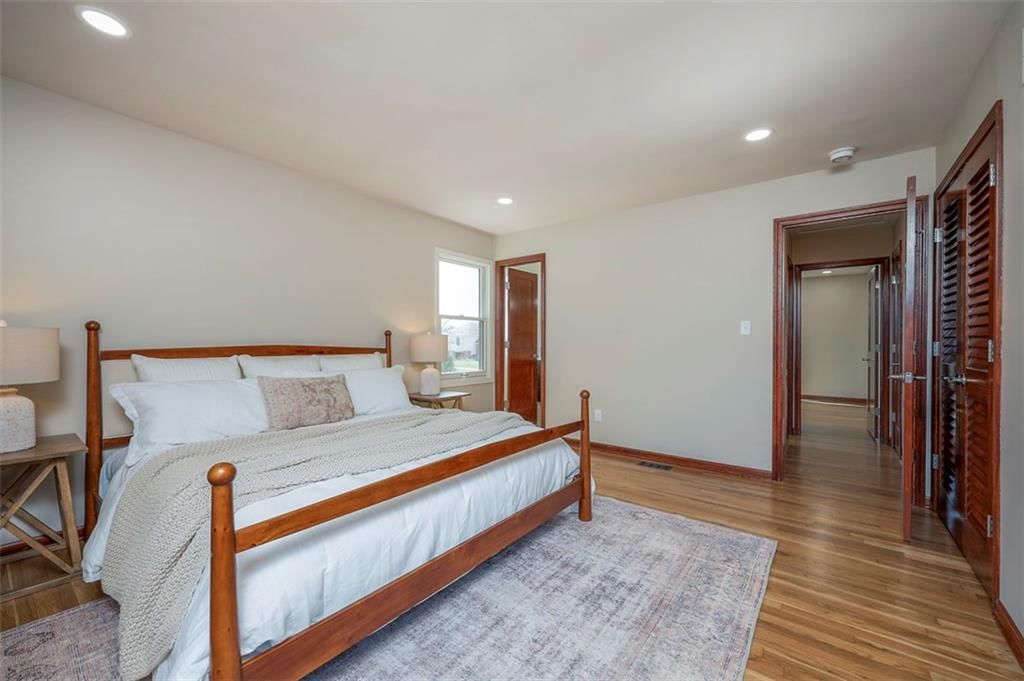 10923 Lydia Avenue — photo 31