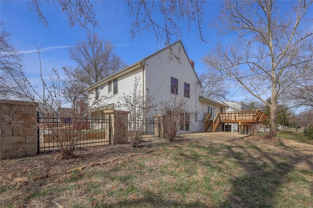 10923 Lydia Avenue — photo 38