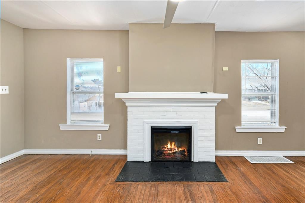 4427 Agnes Avenue — photo 6
