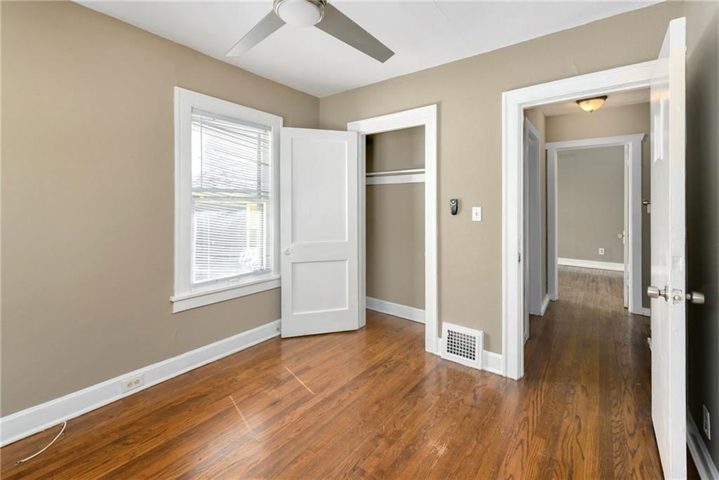 4427 Agnes Avenue — photo 19