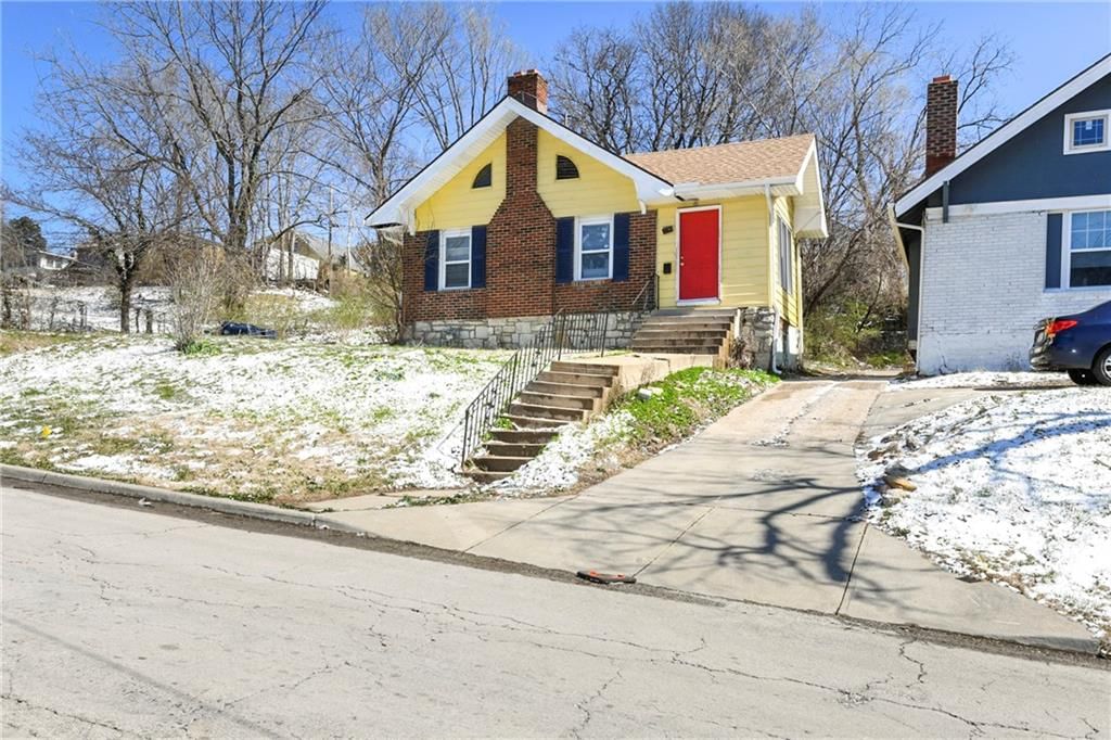 4427 Agnes Avenue — photo 25