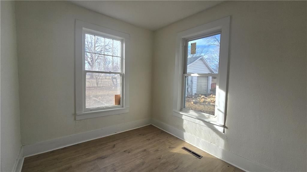 340 Mansur Street — photo 14