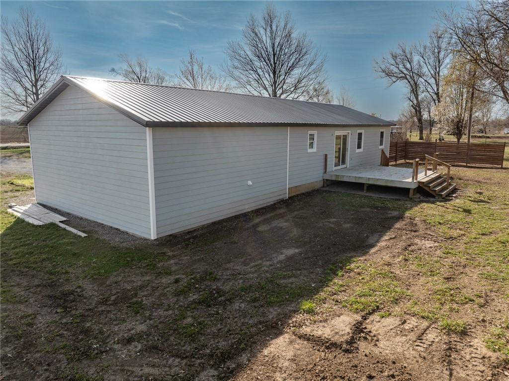 1601 N Dreher Street — photo 36