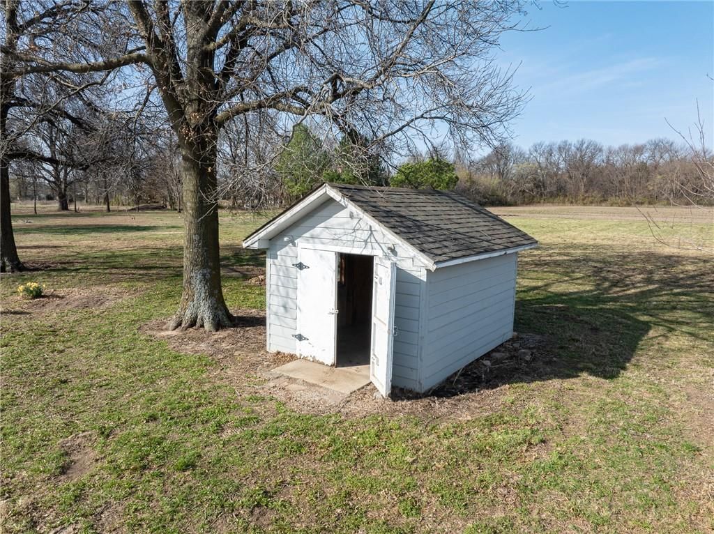 1601 N Dreher Street — photo 40