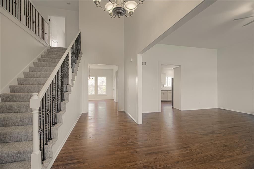 10224 N Willow Avenue — photo 5