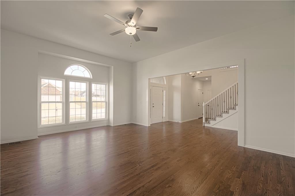 10224 N Willow Avenue — photo 9