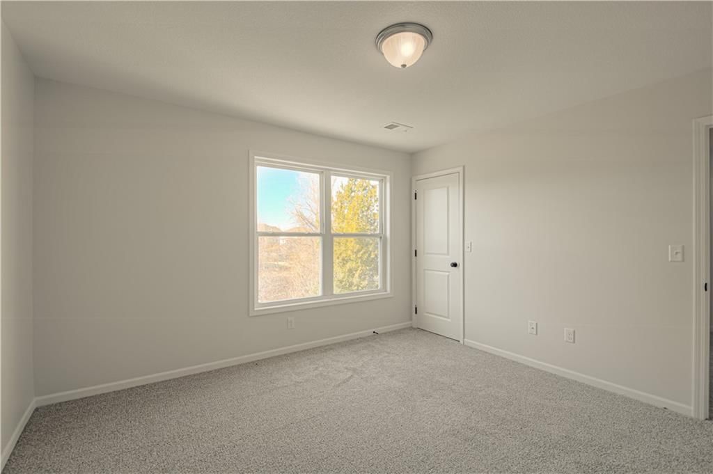10224 N Willow Avenue — photo 27