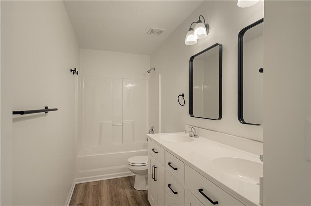10224 N Willow Avenue — photo 28
