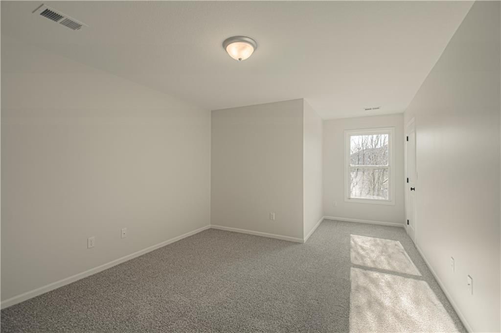 10224 N Willow Avenue — photo 29
