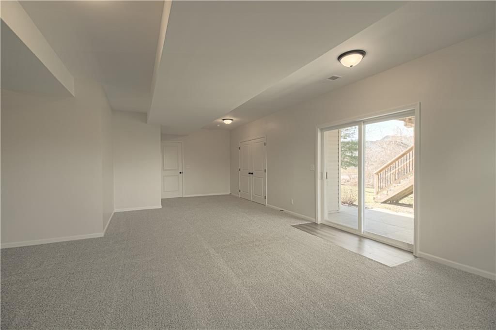 10224 N Willow Avenue — photo 33