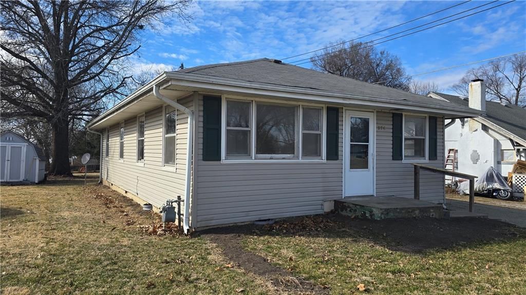 374 Woodrow Street — photo 3