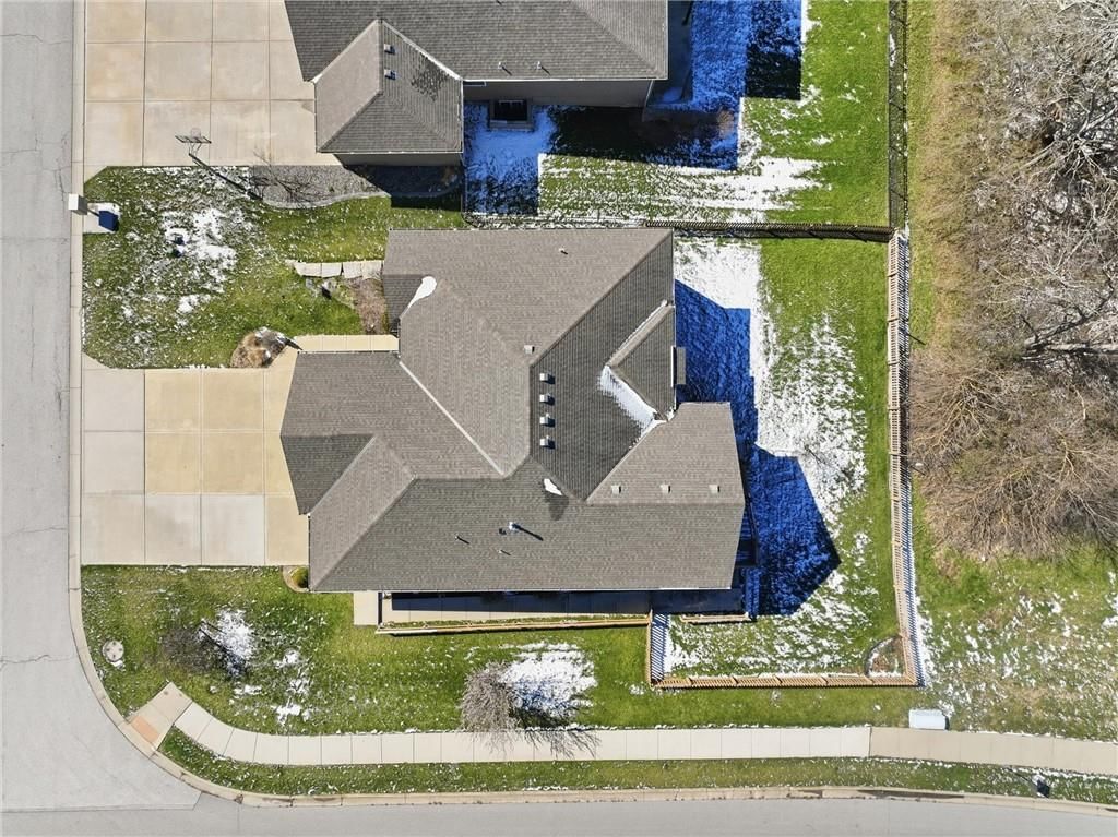 2400 SW River Spring Road — photo 32