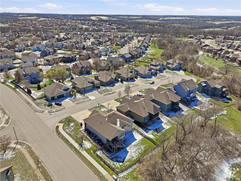 2400 SW River Spring Road — photo 35