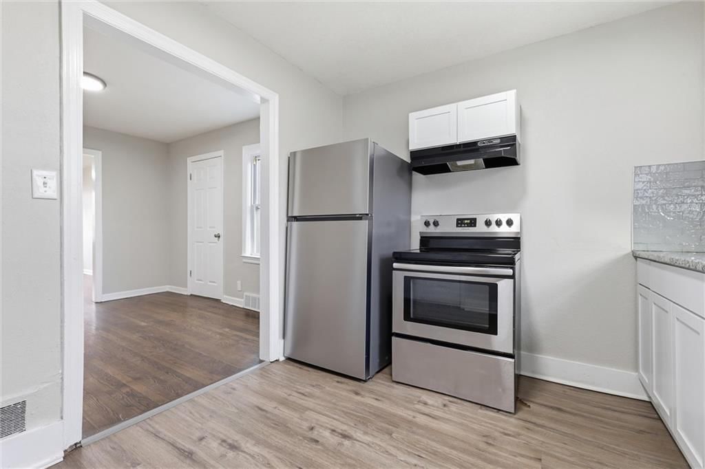 4115 E Linwood Boulevard — photo 13