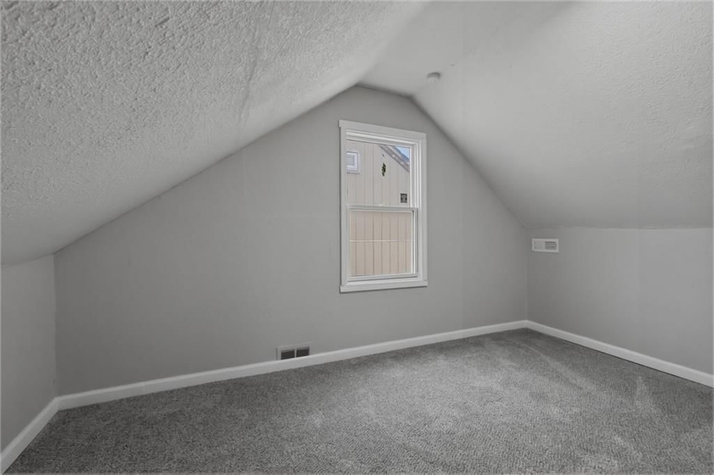 4115 E Linwood Boulevard — photo 21