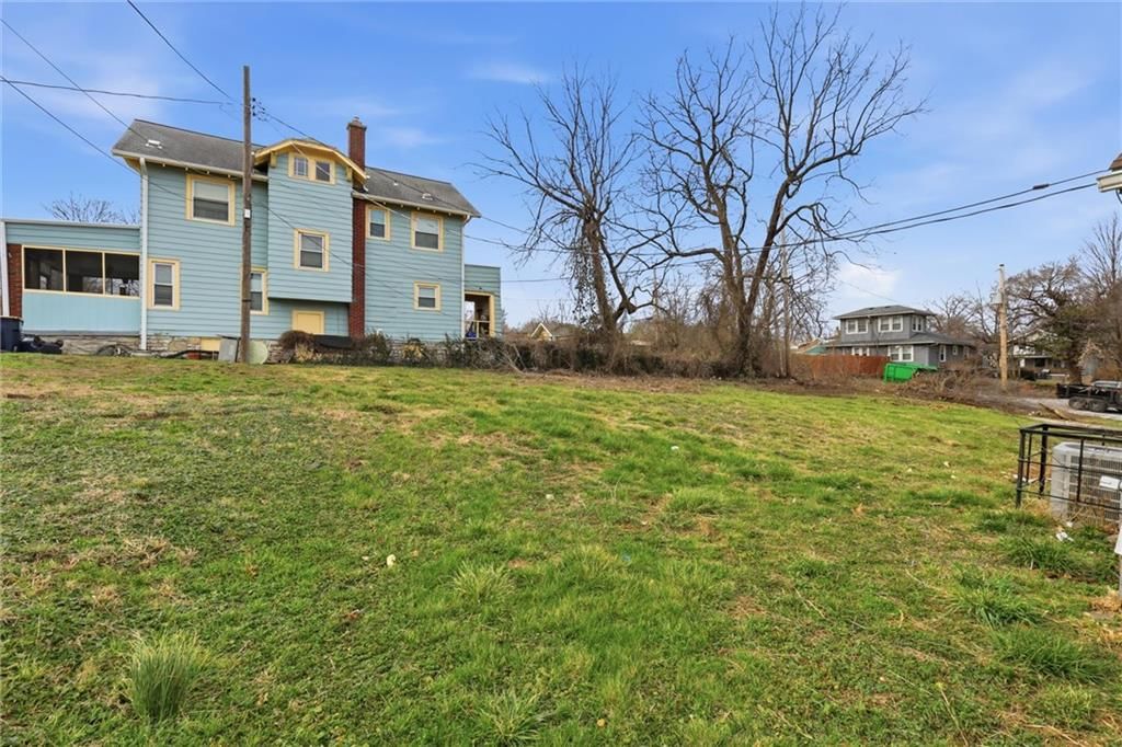 4115 E Linwood Boulevard — photo 25