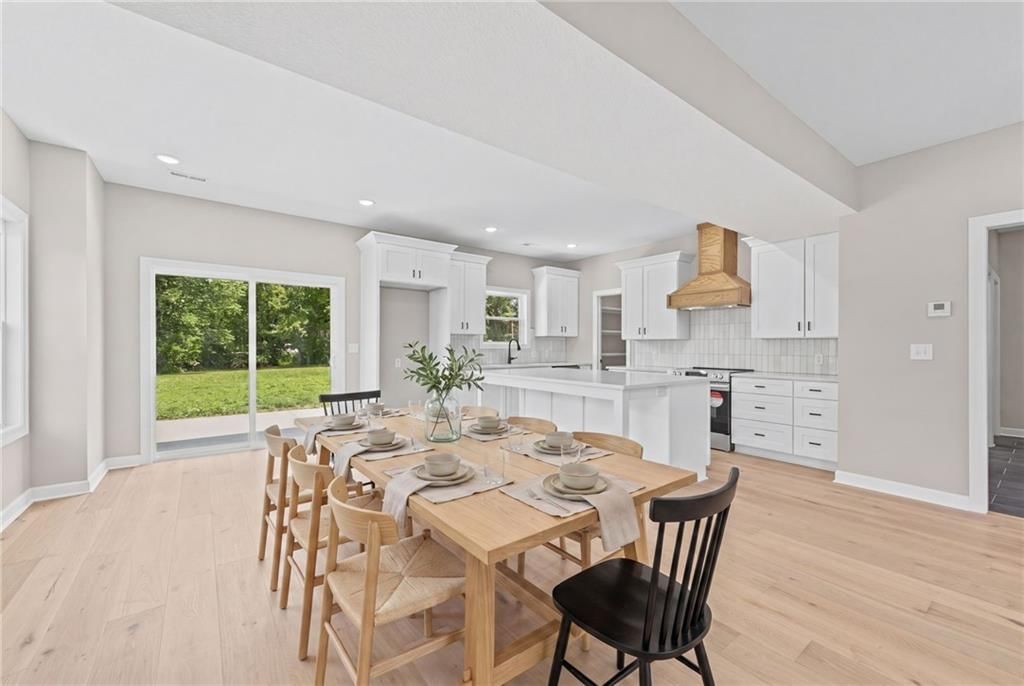 420 N Groat Street — photo 11