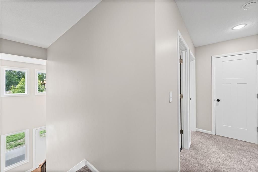 420 N Groat Street — photo 27