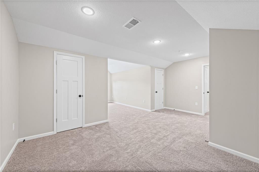 420 N Groat Street — photo 37