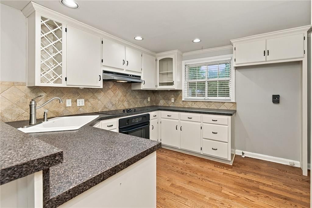 7208 Cherokee Drive — photo 11