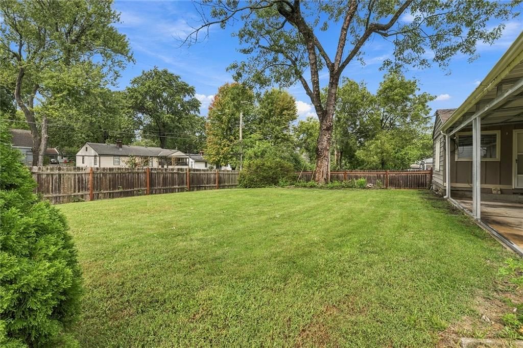 7208 Cherokee Drive — photo 47