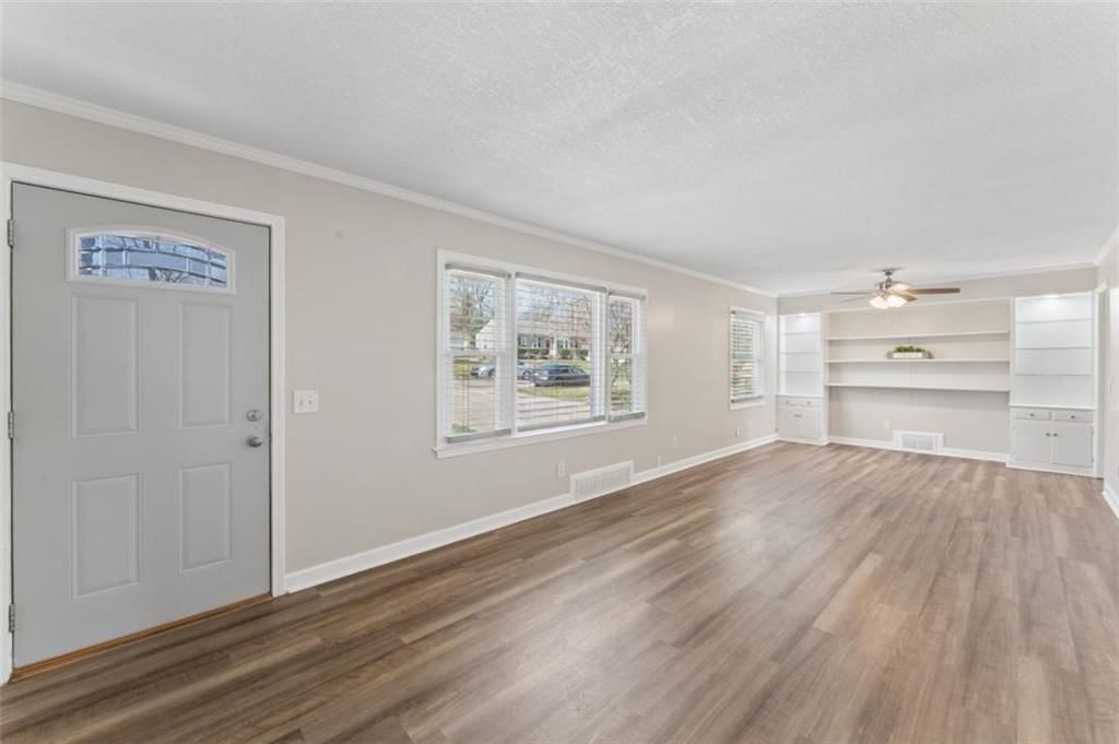5515 Granada Street — photo 5