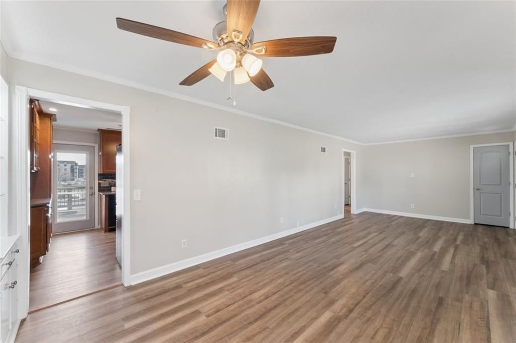 5515 Granada Street — photo 7