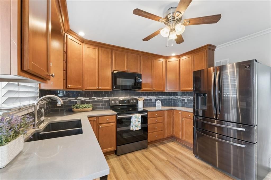 5515 Granada Street — photo 11